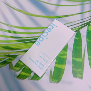 아이레시피 마일드 히알루로닉 모이스트 업 선스크린 SPF50+ PA++++ — 5점을 준 리뷰어가 2023년 6월 올린 사용 사진