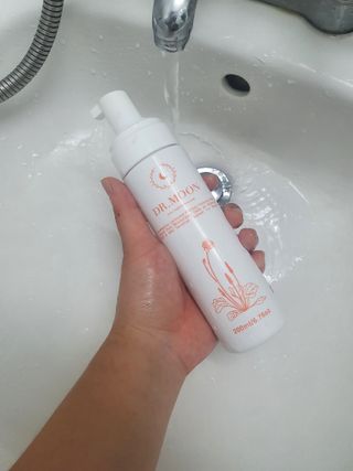 MF프리 [닥터문] 유산균 락토케어 질경초 여성청결제 200ml (폼타입) — 5점을 준 리뷰어가 2022년 9월 올린 사용 사진