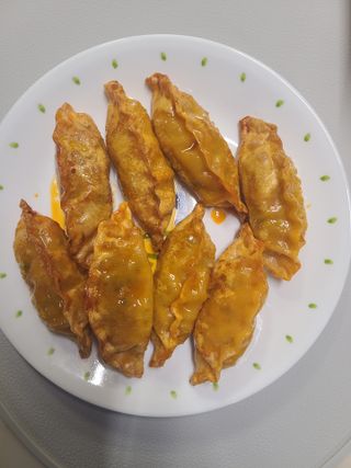한만두 진한 해물맛 짬뽕만두 1kg — 3.5점을 준 리뷰어가 2021년 4월 올린 사용 사진