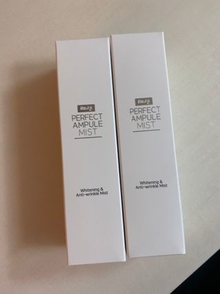 리생 [Re생] 퍼팩트 앰플 이중 기능성 미스트 100ml  피부미백 주름개선 = 총 2개 200ml 증정 — 4점을 준 리뷰어가 2021년 10월 올린 사용 사진