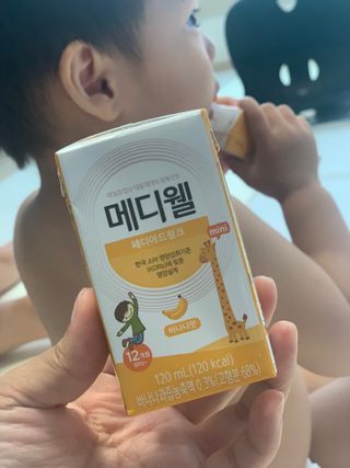 메디웰 페디아드링크 미니 바나나맛 — 4점을 준 리뷰어가 2022년 8월 올린 사용 사진
