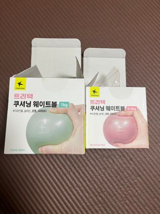 트라택 쿠셔닝 웨이트볼 0.5kg + 1kg SET — 5점을 준 리뷰어가 2022년 6월 올린 사용 사진