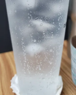 몽베스트 Montbest with Sparkling water Lemon OR Lime 20병(랜덤) — 5점을 준 리뷰어가 2022년 8월 올린 사용 사진