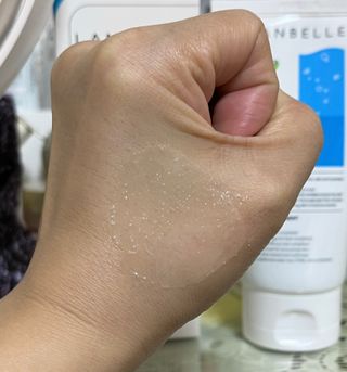 랑벨 수퍼내츄럴 아쿠아 수딩 크림 100ml — 5점을 준 리뷰어가 2022년 4월 올린 사용 사진