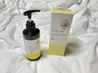 라라로즈데이 시즌2 여성청결제 200ml 아로마 페미민 클렌저, 독일더마인증 — 5점을 준 리뷰어가 2021년 9월 올린 사용 사진