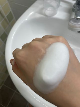 비프리코스메틱 허니 스킨 클렌징폼 150ml — 5점을 준 리뷰어가 2023년 2월 올린 사용 사진