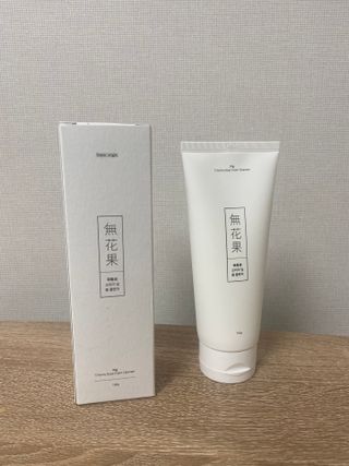 [베러오리진] 무화과 크리미 딥 폼 클렌저/피부 노폐물 & 미세먼지 99 세정 인증 민감성 피부 무자극 인증 — 5점을 준 리뷰어가 2021년 12월 올린 사용 사진