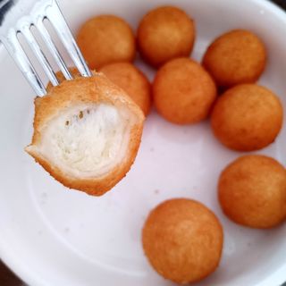 가치식탁 리얼쫀득치즈볼 — 4점을 준 리뷰어가 2021년 1월 올린 사용 사진