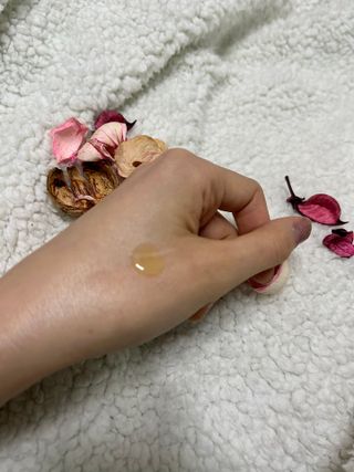 코매료 셀인키 리바이탈 퍼펙트 세럼 2종(천연오일100프로+순수비타민c150,000ppm) — 4.5점을 준 리뷰어가 2024년 2월 올린 사용 사진