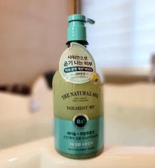 벨먼 내추럴스파 수분광채 스크럽 바디워시 600ml 5종 — 5점을 준 리뷰어가 2022년 5월 올린 사용 사진