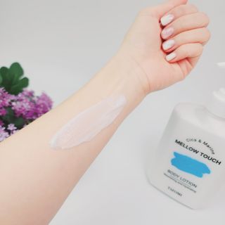 타포미 멜로우 터치 바디로션 500ml — 5점을 준 리뷰어가 2023년 2월 올린 사용 사진