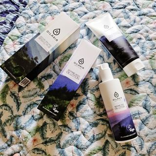 오일아리아 뉴트리 모이스처라이징 세사미 씨드 오일로션 & 데일리 디톡스 세사미 그라운즈 바디스크럽 — 5점을 준 리뷰어가 2023년 8월 올린 사용 사진