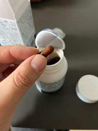 프리마인 홍삼의 강력한 에너지, 이제는 흡수율을 높인 최첨단 캡슐로 간편하게 초고속 충전하세요. — 5점을 준 리뷰어가 2022년 12월 올린 사용 사진