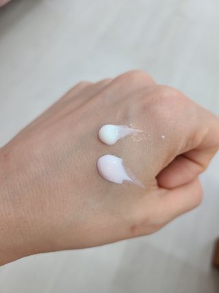 보타니티 촉촉수분자차 아쿠아핏 선 에센스 50ml + 보송톤업자차 징크 선 로션 50ml SPF50+ PA++++ (4/25) — 5점을 준 리뷰어가 2022년 5월 올린 사용 사진