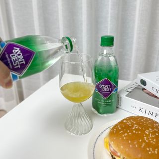 몽베스트 Montbest with Sparkling water Plain 20병 — 4점을 준 리뷰어가 2023년 3월 올린 사용 사진