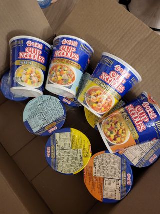 NISSIN 닛신 컵누들  4종 - 씨푸드오리지날, 씨푸드 스파이시, 씨푸드 커리, 씨푸드 XO소스 — 5점을 준 리뷰어가 2021년 12월 올린 사용 사진