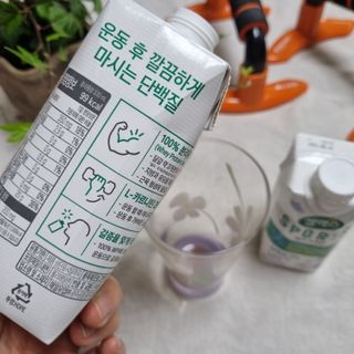 셀렉스스포츠 셀렉스 스포츠 웨이 프로틴 초콜릿 _ 330ml x 12팩 — 4점을 준 리뷰어가 2021년 3월 올린 사용 사진
