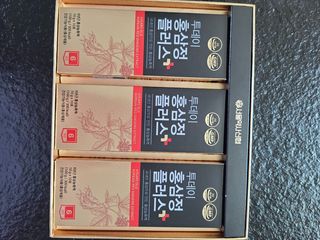서울약사신협_투데이홍삼정플러스스틱_10g x 30포 — 5점을 준 리뷰어가 2021년 6월 올린 사용 사진