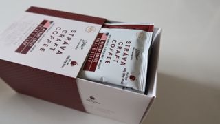 스트라바 햄프커피 드립백 디카페인 — 5점을 준 리뷰어가 2023년 5월 올린 사용 사진