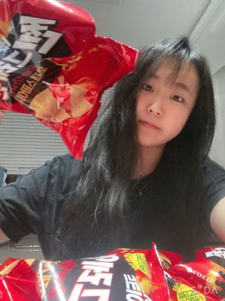 롯데제과 에어베이크드 쎈그레인 — 4점을 준 리뷰어가 2021년 6월 올린 사용 사진