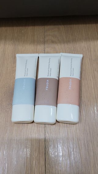 [후르디아] 끈적임 없는 착한성분 비건  핸드크림 3종 — 4점을 준 리뷰어가 2021년 1월 올린 사용 사진