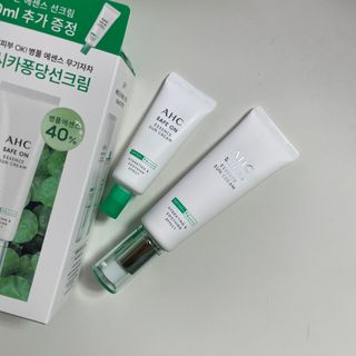 [AHC] 세이프온 에센스 선크림 올리브영 스페셜 증정 기획세트 — 4점을 준 리뷰어가 2022년 6월 올린 사용 사진