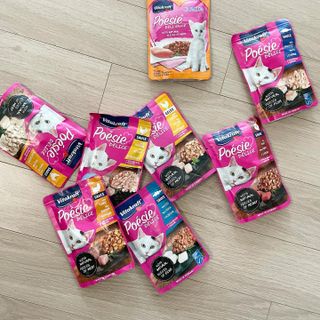 비타크래프트 포에시 델리스 고양이 파우치 85g 9가지맛 1팩씩 — 5점을 준 리뷰어가 2021년 8월 올린 사용 사진