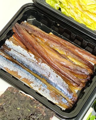 마라도푸드 포항 구룡포 햇 과메기 야채세트 마라도회식당 꽁치 — 5점을 준 리뷰어가 2023년 11월 올린 사용 사진