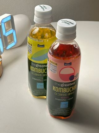 더그레잇티 콤부차 [매일유업] 더그레잇티 44kcal 콤부차 300ml *12개입 (오리지널 6개+베리리치 6개) — 5점을 준 리뷰어가 2023년 7월 올린 사용 사진