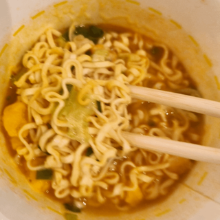 NISSIN 닛신 컵누들  4종 - 씨푸드오리지날, 씨푸드 스파이시, 씨푸드 커리, 씨푸드 XO소스 — 5점을 준 리뷰어가 2023년 1월 올린 사용 사진