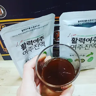 참유원 특허제조 활력 여주진액 여주즙 50포 — 5점을 준 리뷰어가 2022년 3월 올린 사용 사진