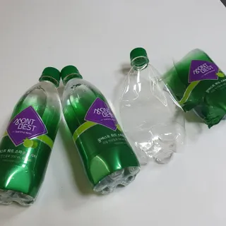 몽베스트 Montbest with Sparkling water Lime20병 — 5점을 준 리뷰어가 2022년 9월 올린 사용 사진