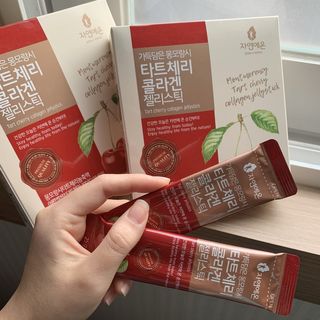 자연에온 가득담은 몽모랑시 타트체리 콜라겐 젤리스틱 — 5점을 준 리뷰어가 2021년 1월 올린 사용 사진