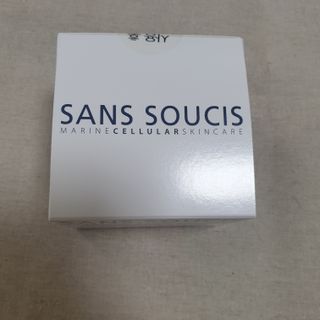 산수시 아쿠아 베네핏 24h 수부지 물광 속건조 수분크림 50ml — 5점을 준 리뷰어가 2021년 6월 올린 사용 사진