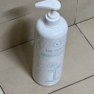 [닥터문] 센텔라 시카케어 화이트머스크 바디워시 1000ml — 5점을 준 리뷰어가 2023년 8월 올린 사용 사진