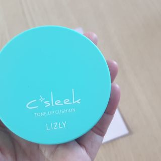 리즐리 씨슬릭 톤업 쿨링 쿠션 15g — 4.5점을 준 리뷰어가 2021년 7월 올린 사용 사진