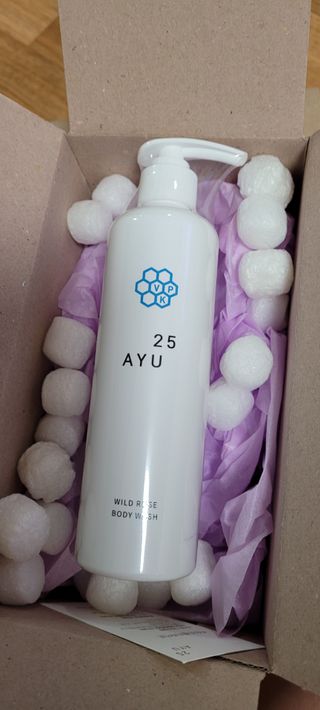 AYU25[아유트웬티파이브]피부 진정, 보습 와일즈 로즈 바디워시 — 4점을 준 리뷰어가 2021년 3월 올린 사용 사진