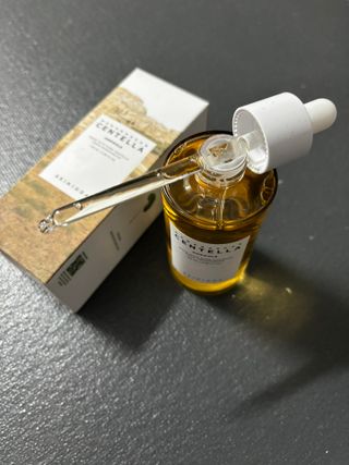 [스킨1004] 마다가스카르 센텔라 앰플 100ml — 1.5점을 준 리뷰어가 2024년 5월 올린 사용 사진