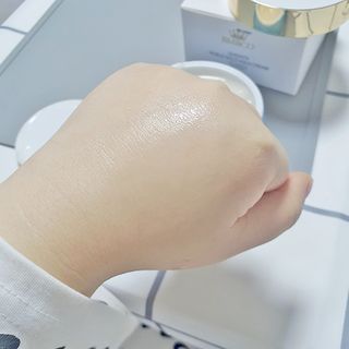 비엠비코 퀸79 노블 골드 아쿠아 크림 — 5점을 준 리뷰어가 2021년 3월 올린 사용 사진