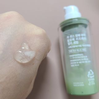 김정문알로에 큐어 큐어 알로에 리프레쉬 젤리 세럼, 큐어 알로에 하이드로 젤리 크림 — 5점을 준 리뷰어가 2021년 2월 올린 사용 사진