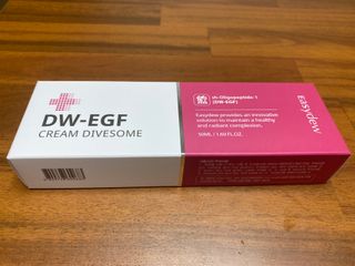 이지듀 DW-EGF 크림 다이브좀_콜라겐이 쏙쏙, 탄력피부로 다이빙 — 3.5점을 준 리뷰어가 2021년 2월 올린 사용 사진