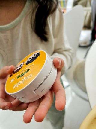 소이베베X신비아파트 모이스쳐 선팩트 SPF50+ PA+++ — 5점을 준 리뷰어가 2023년 4월 올린 사용 사진