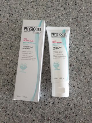 피지오겔 레드수딩 시카밸런스 크림 50ml — 5점을 준 리뷰어가 2022년 4월 올린 사용 사진