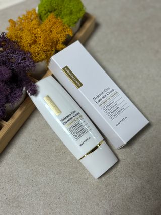 하이브리온 [쿠팡]멜라제로 시카엑소좀 크림 50ml PDRN 줄기세포 주름 미백기능성 피부과 병원입점, 1개, 50g — 5점을 준 리뷰어가 2025년 7월 올린 사용 사진