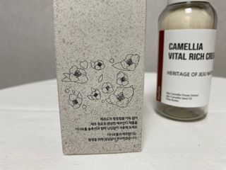 제주인디 카멜리아 바이탈 리치크림 (이너보틀 에디션) — 5점을 준 리뷰어가 2023년 4월 올린 사용 사진