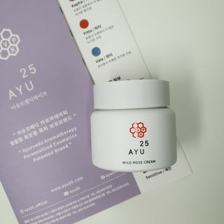 AYU25[아유트웬티파이브]다마스크로즈워터 베이스 천연 수분 촉촉 크림 — 5점을 준 리뷰어가 2021년 4월 올린 사용 사진