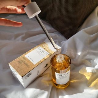 [스킨1004] 마다가스카르 센텔라 앰플 100ml — 5점을 준 리뷰어가 2024년 5월 올린 사용 사진