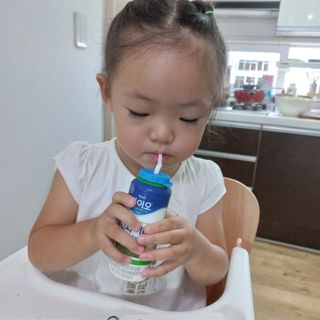 LIVE 매일바이오 썬화이버 드링킹 요거트 — 5점을 준 리뷰어가 2022년 8월 올린 사용 사진