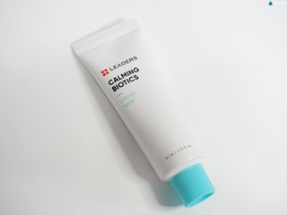 리더스코스메틱 리더스 카밍 바이오틱스 #1등 진정 기획세트 [에센스 워터150ml + 크림 마스크80ml] — 5점을 준 리뷰어가 2022년 9월 올린 사용 사진