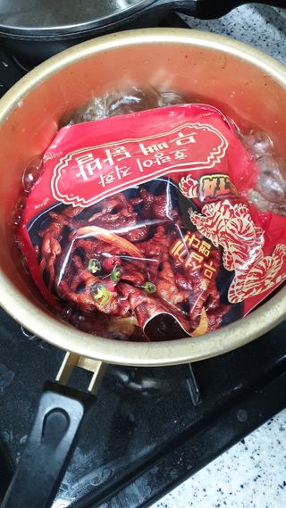불타 호랑이 닭발 250g — 5점을 준 리뷰어가 2021년 7월 올린 사용 사진